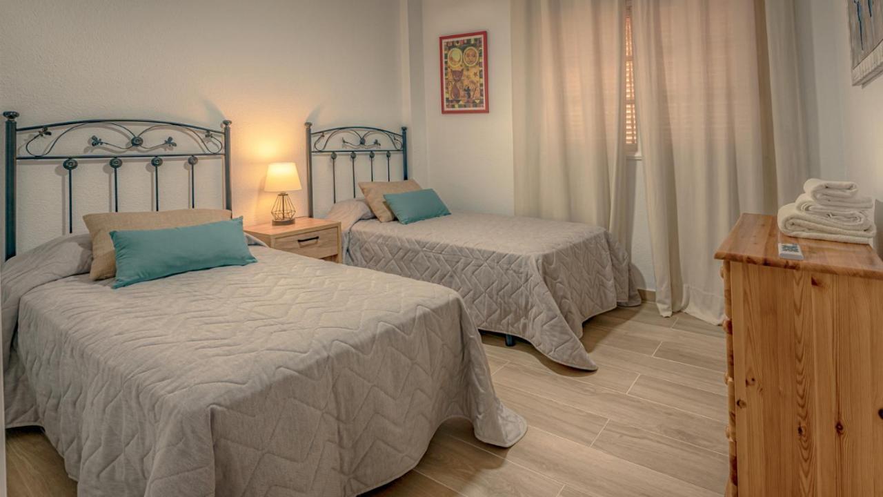 ארונה Holidays In The Sun, The Heights, Playa Los Cristianos מראה חיצוני תמונה